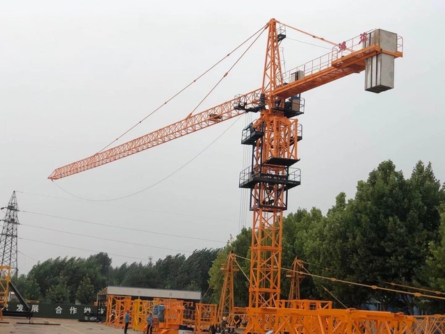 QTZ160 (6018) Tower Crane